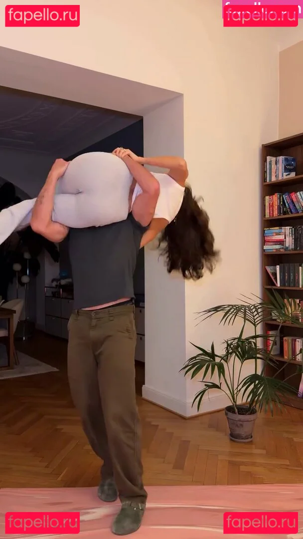 Ischtar Isik Onlyfans Photo Gallery 