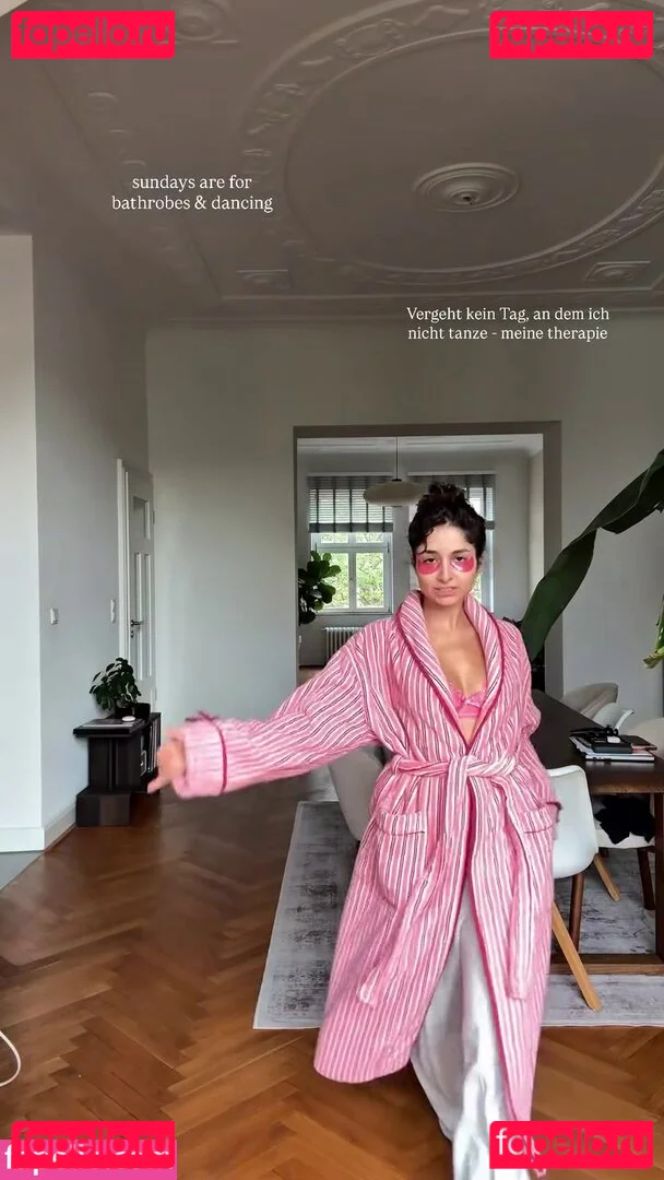 Ischtar Isik Onlyfans Photo Gallery 