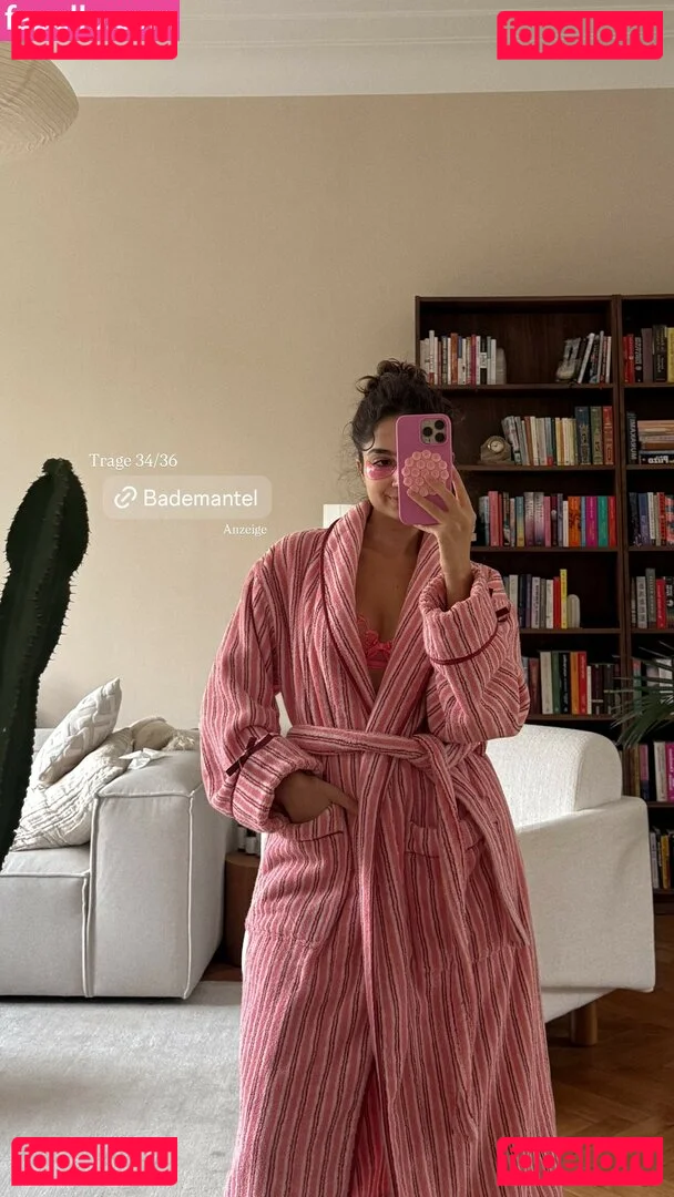 Ischtar Isik Onlyfans Photo Gallery 