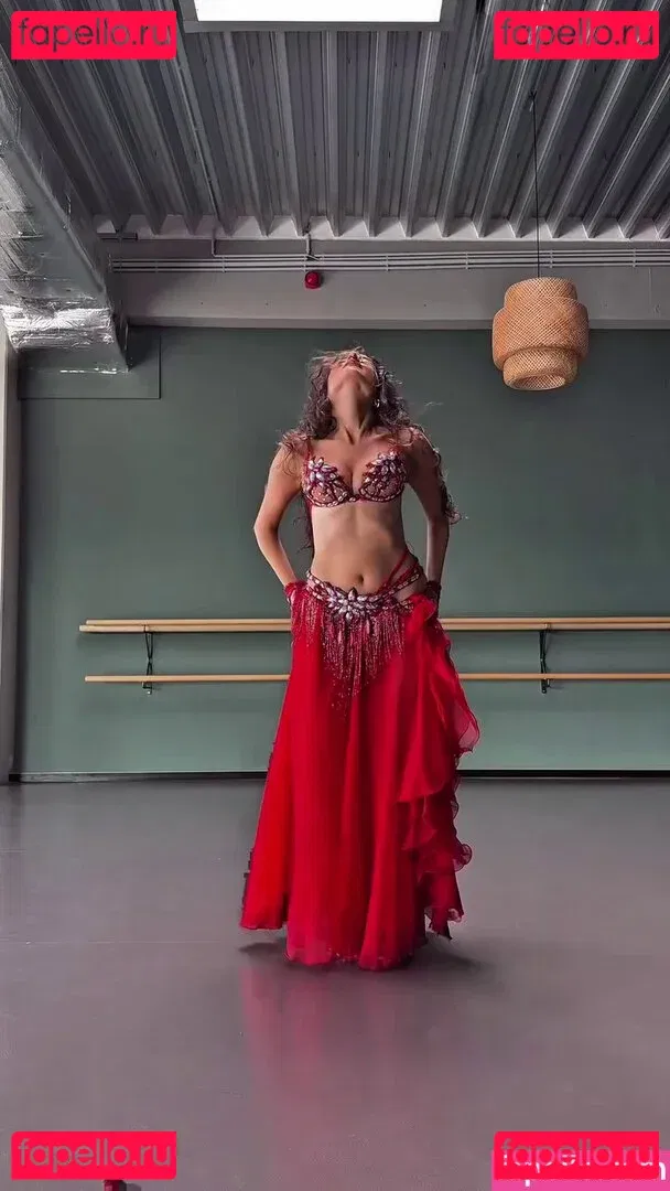 Ischtar Isik Onlyfans Photo Gallery 