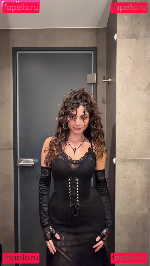 Ischtar Isik Onlyfans Photo Gallery 