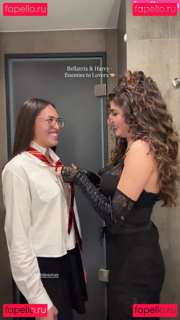 Ischtar Isik Onlyfans Photo Gallery 