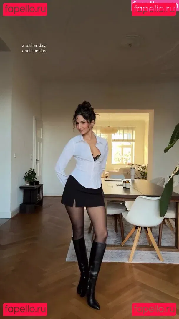 Ischtar Isik Onlyfans Photo Gallery 