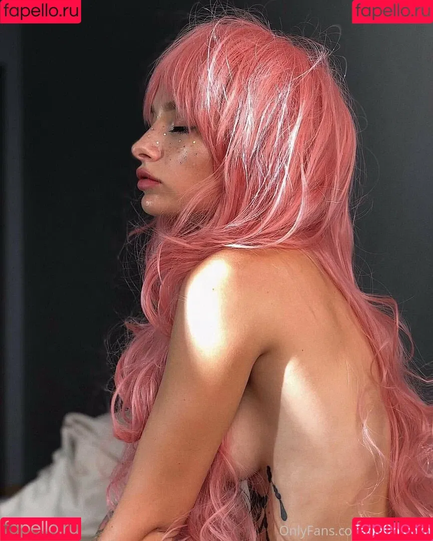 leahmeow Onlyfans Photo Gallery 
