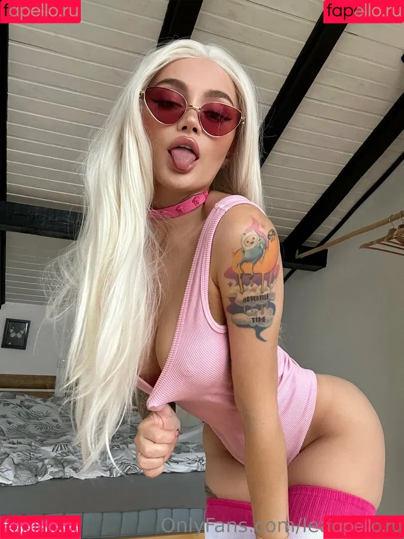 leahmeow Onlyfans Photo Gallery 
