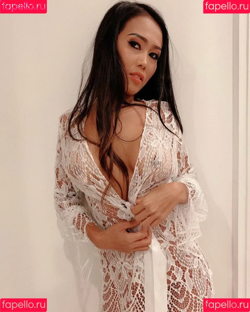 Noki Thai Onlyfans Photo Gallery 