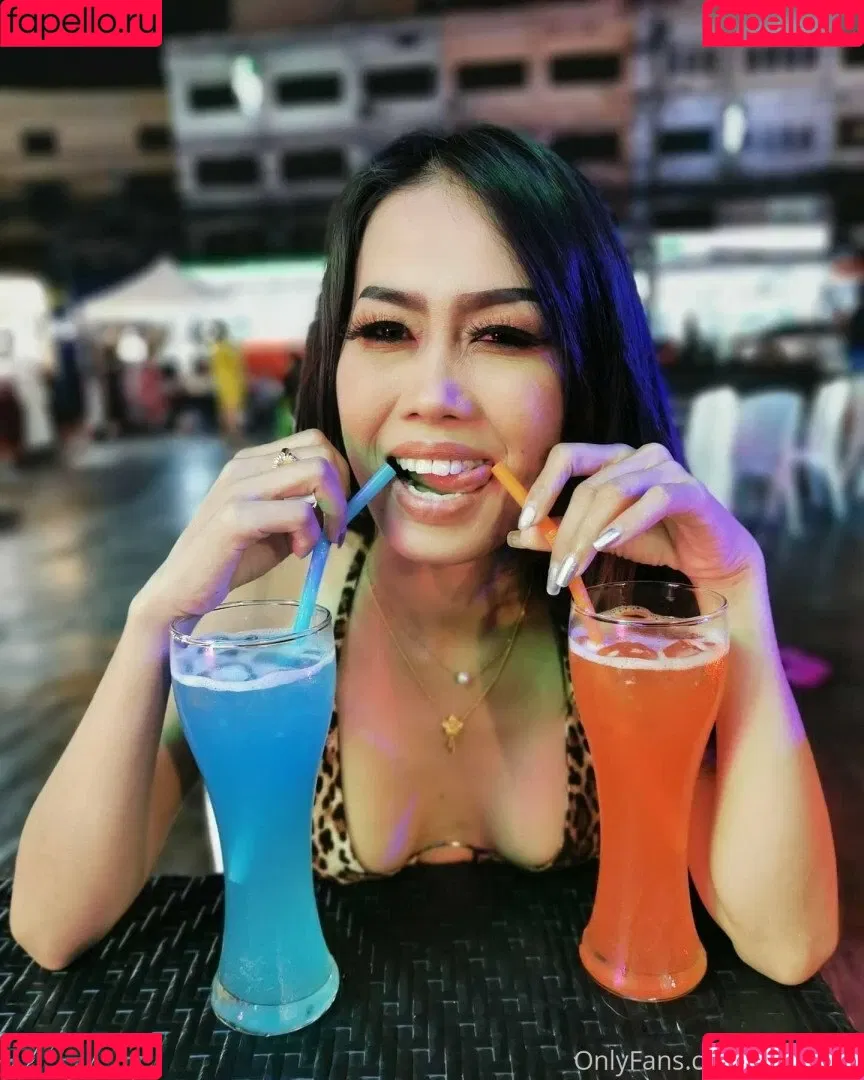 Noki Thai Onlyfans Photo Gallery 
