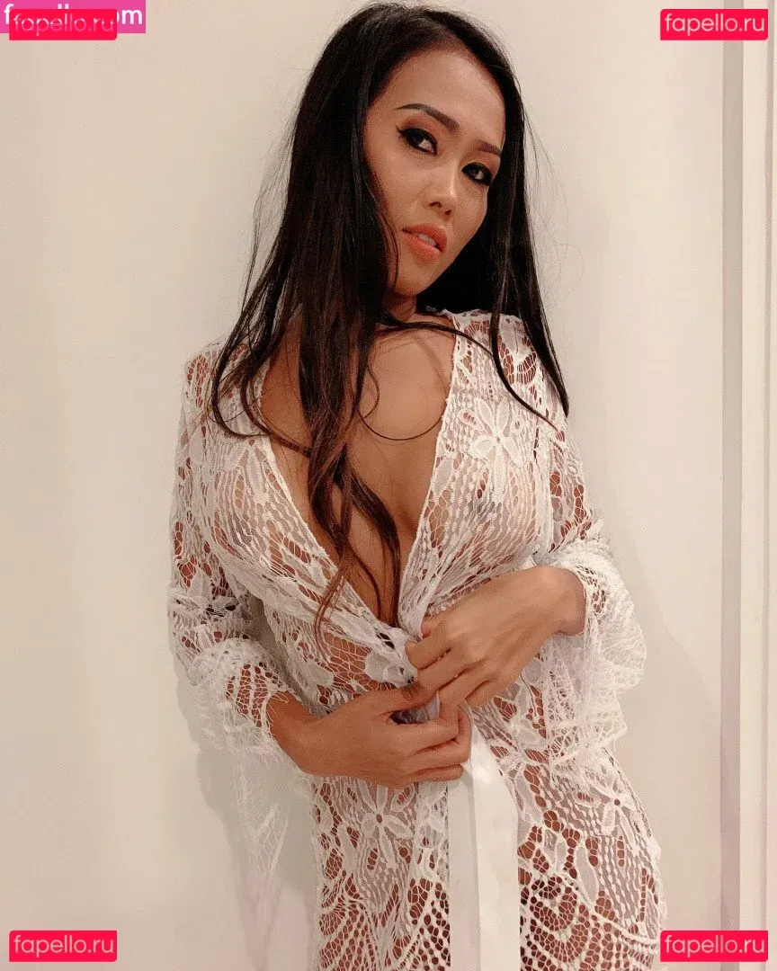 Noki Thai Onlyfans Photo Gallery 