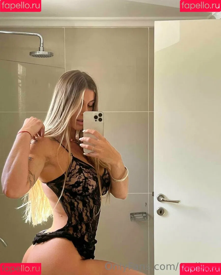 Nadia G Onlyfans Photo Gallery 