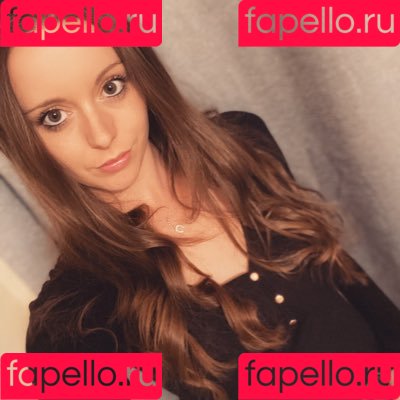 Nadia G Onlyfans Photo Gallery 