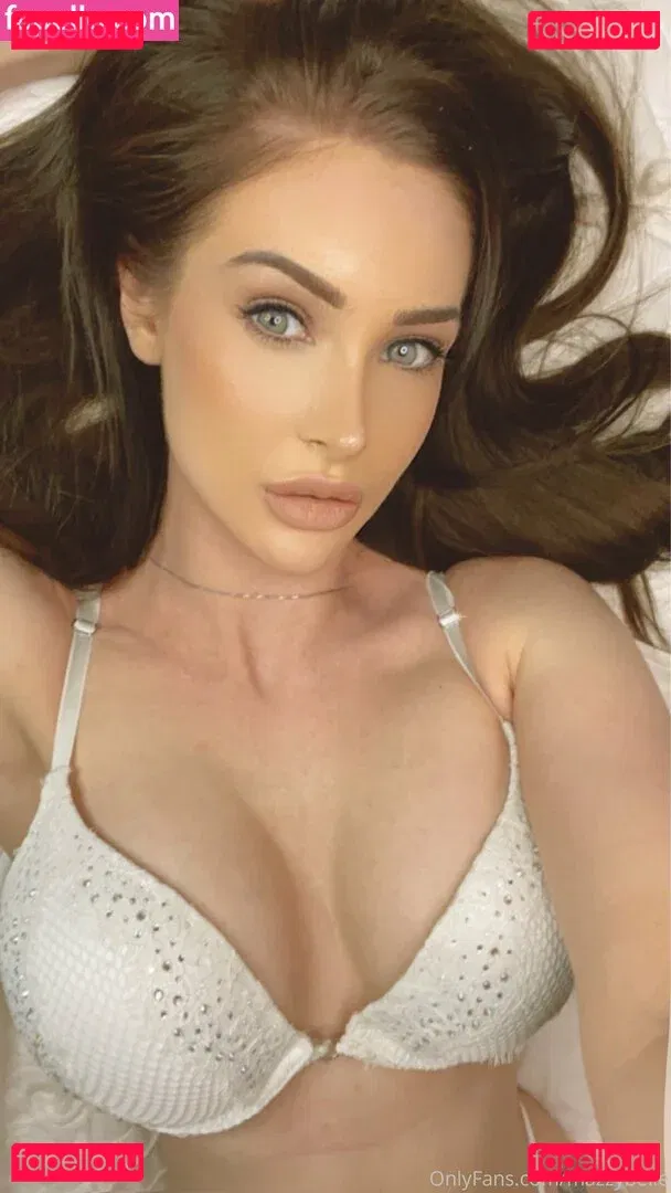 Mazzy Belle Onlyfans Photo Gallery 