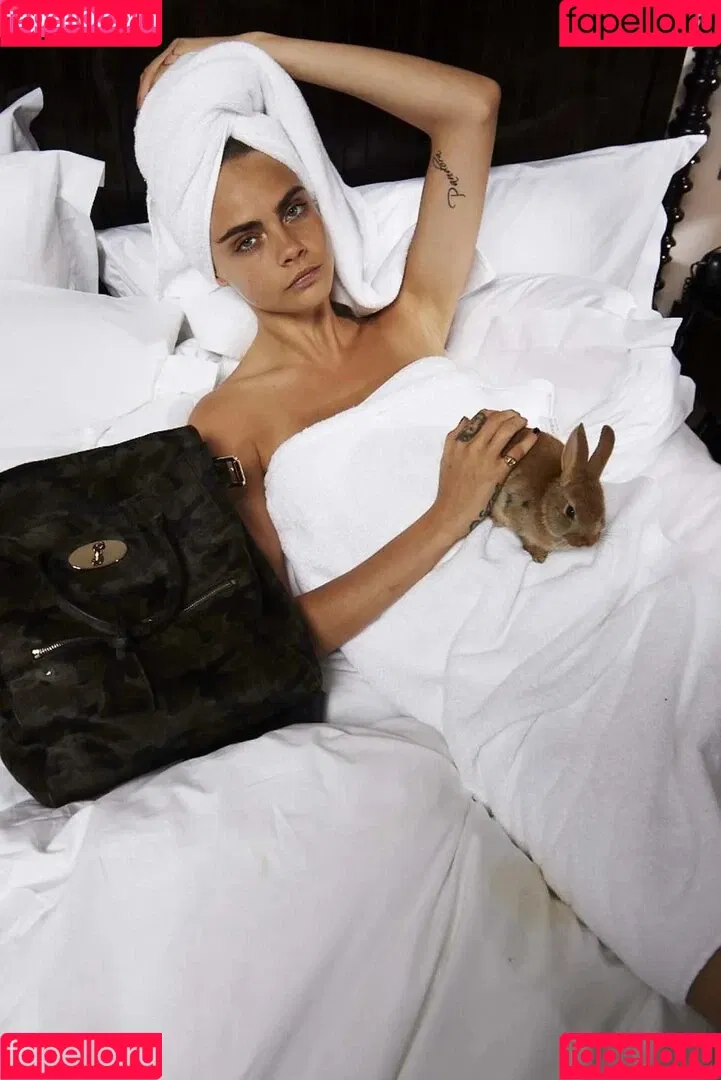 Cara Delevingne Onlyfans Photo Gallery 