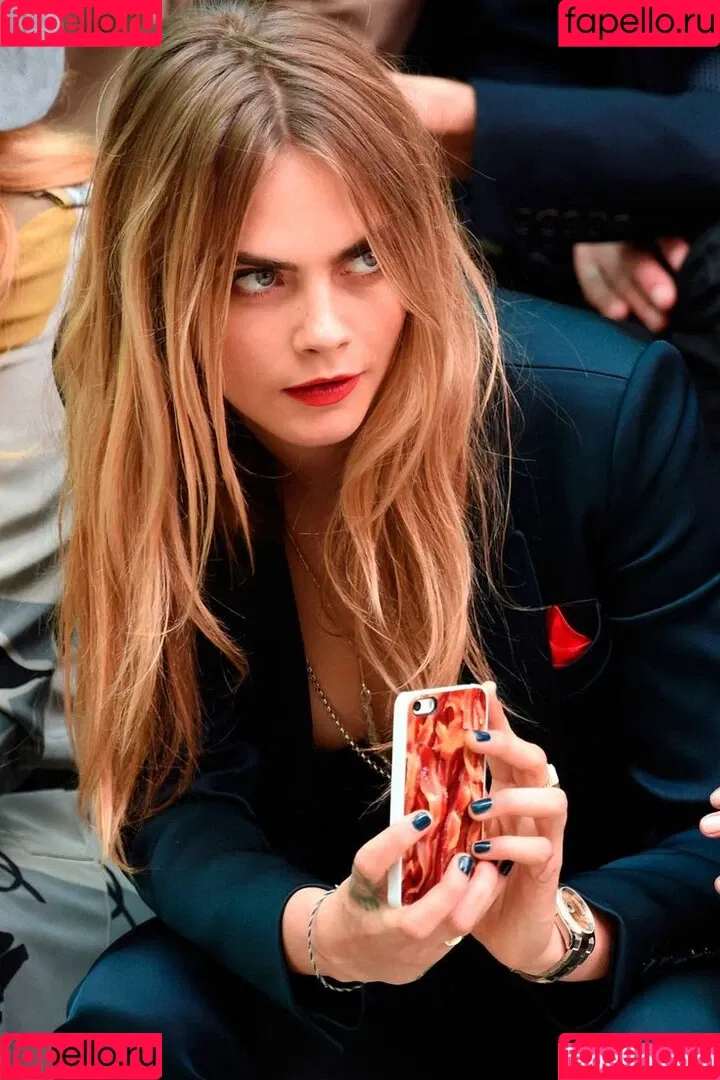 Cara Delevingne Onlyfans Photo Gallery 
