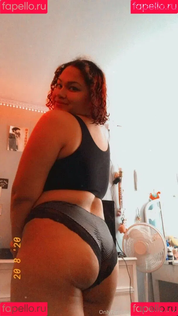 yourlocalewhore Onlyfans Photo Gallery 