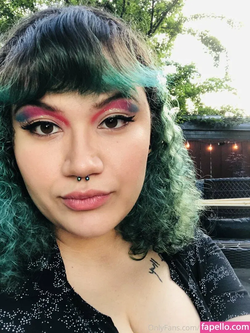 yourlocalewhore Onlyfans Photo Gallery 