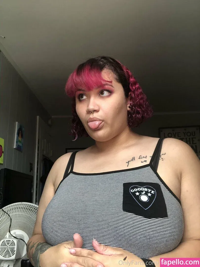 yourlocalewhore Onlyfans Photo Gallery 