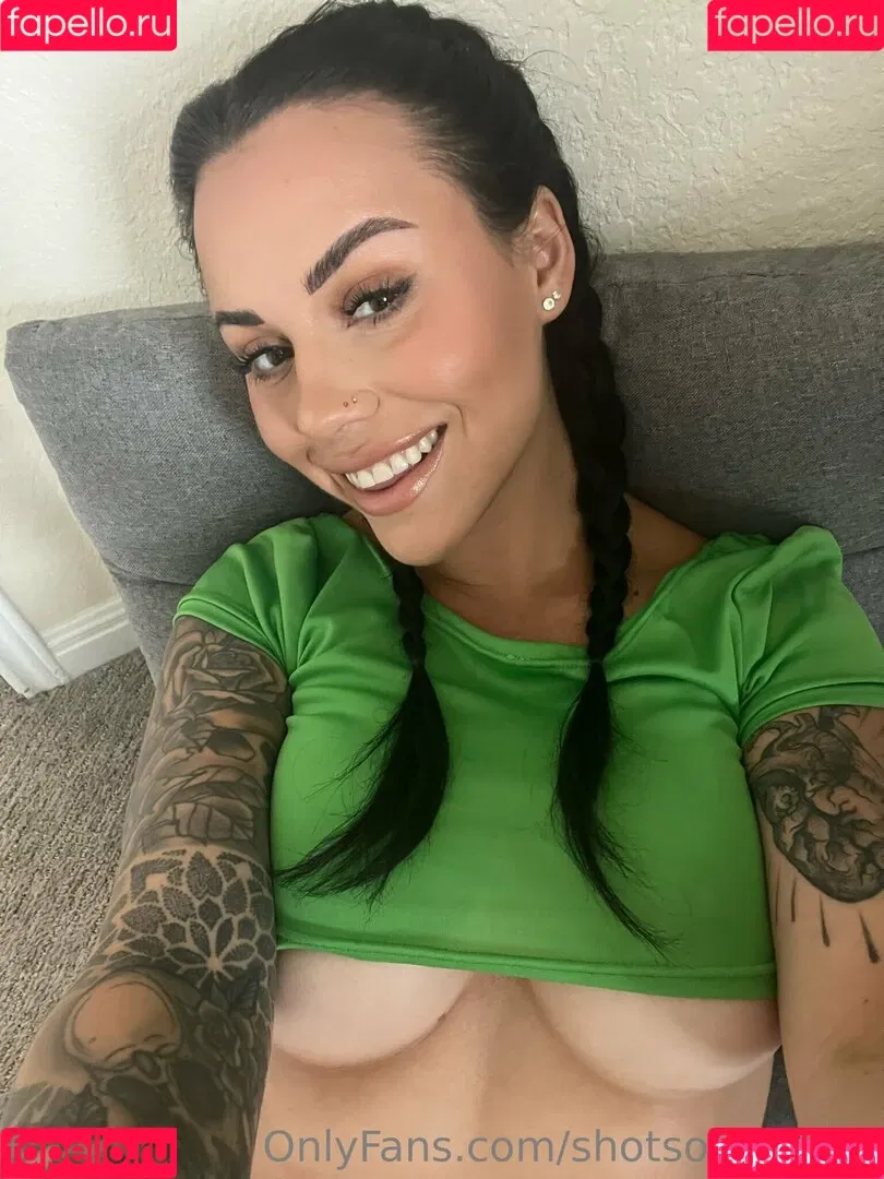 ShotsofSimone Onlyfans Photo Gallery 