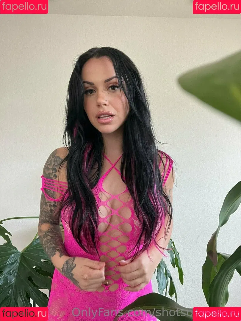 ShotsofSimone Onlyfans Photo Gallery 