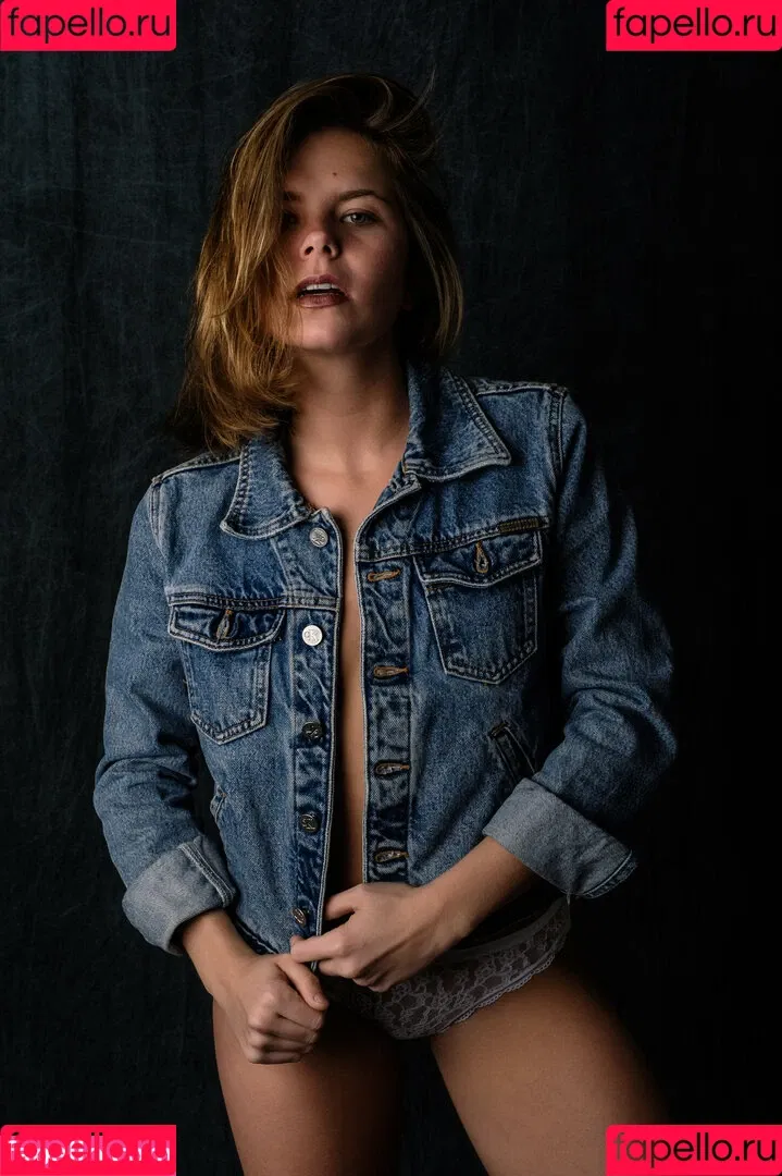 Oliwia Pawelczak Onlyfans Photo Gallery 