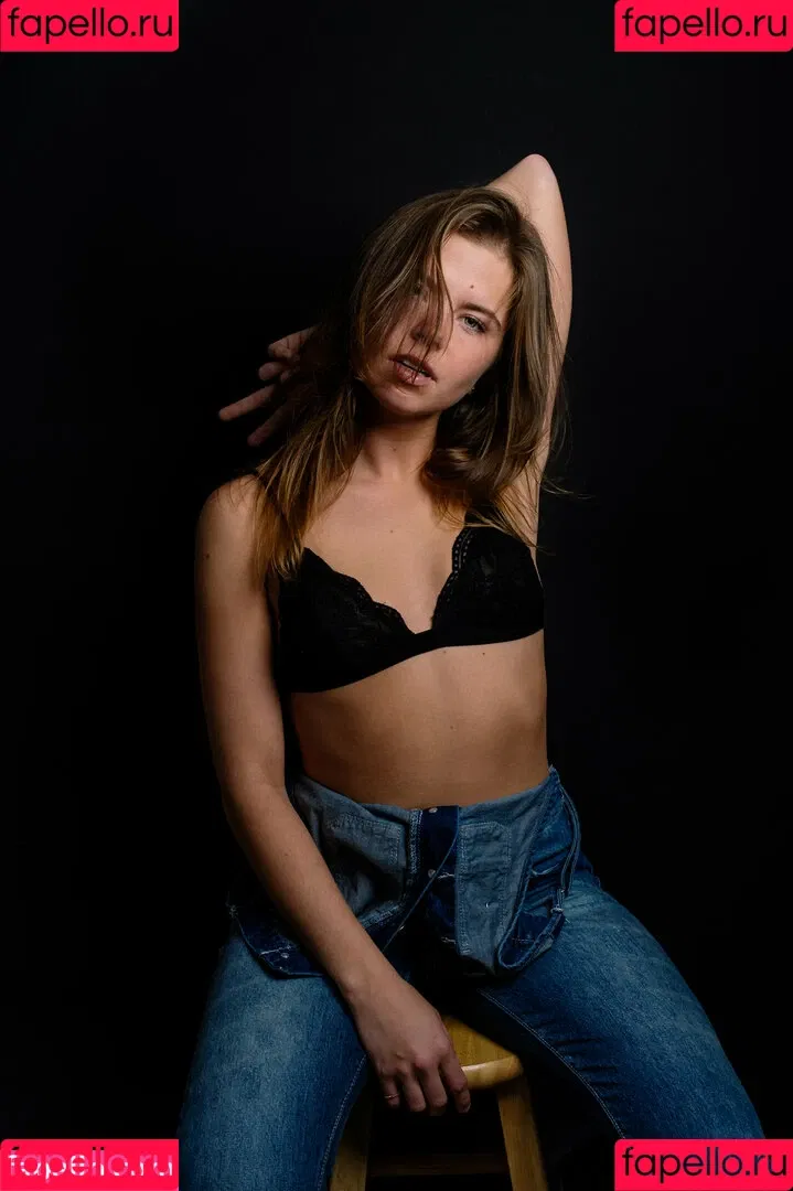 Oliwia Pawelczak Onlyfans Photo Gallery 