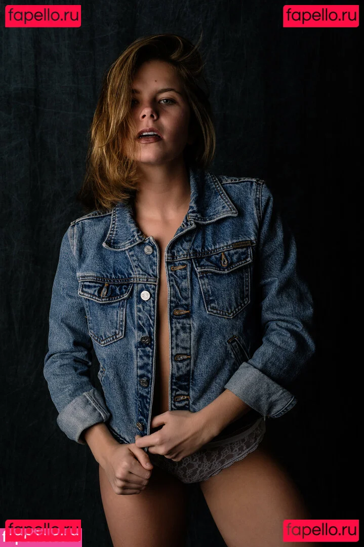 Oliwia Pawelczak Onlyfans Photo Gallery 