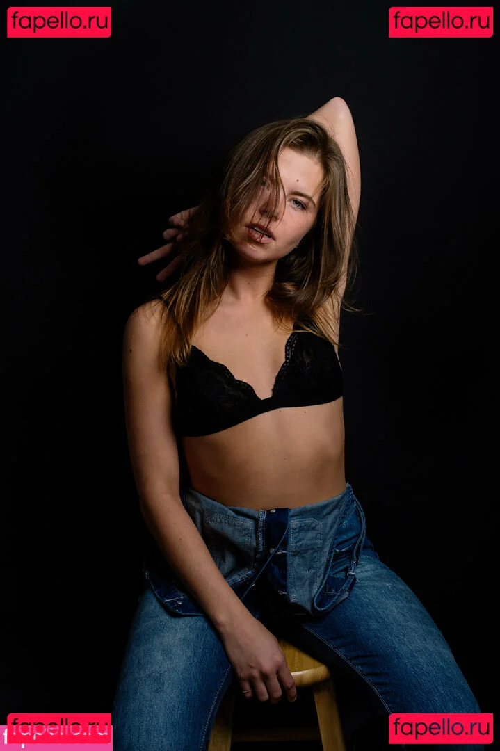 Oliwia Pawelczak Onlyfans Photo Gallery 