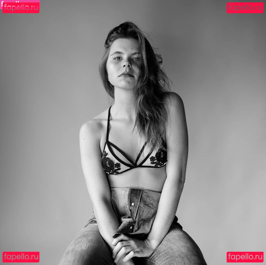 Oliwia Pawelczak Onlyfans Photo Gallery 