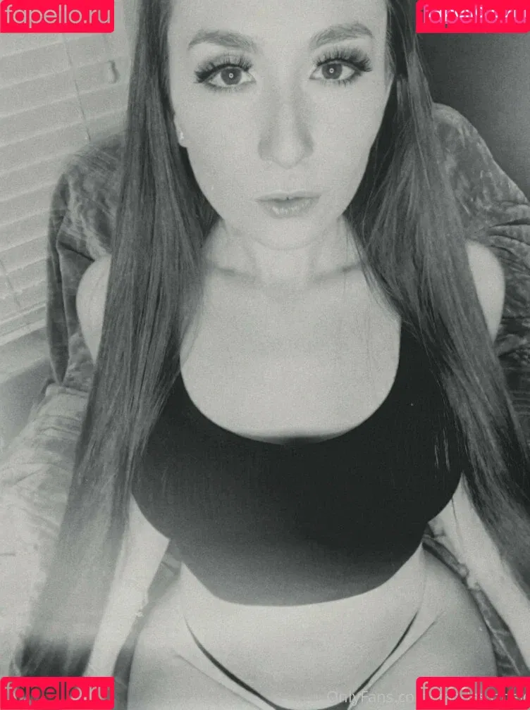 goddesszoey Onlyfans Photo Gallery 