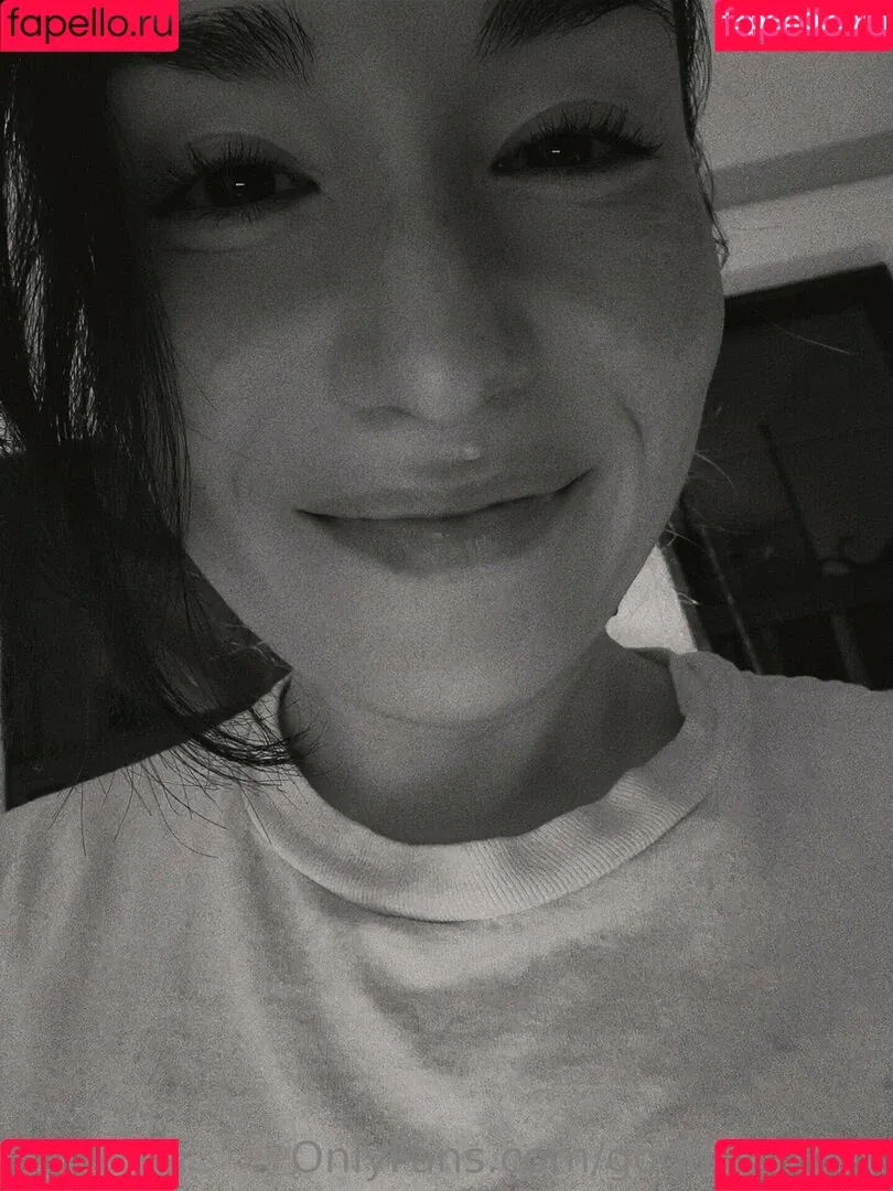 goddesszoey Onlyfans Photo Gallery 