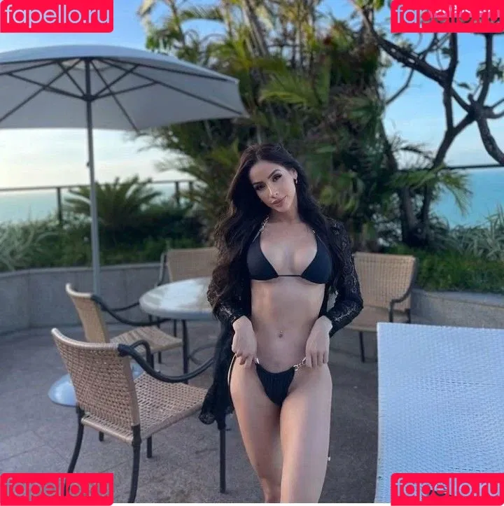 Babi Muniz Onlyfans Photo Gallery 