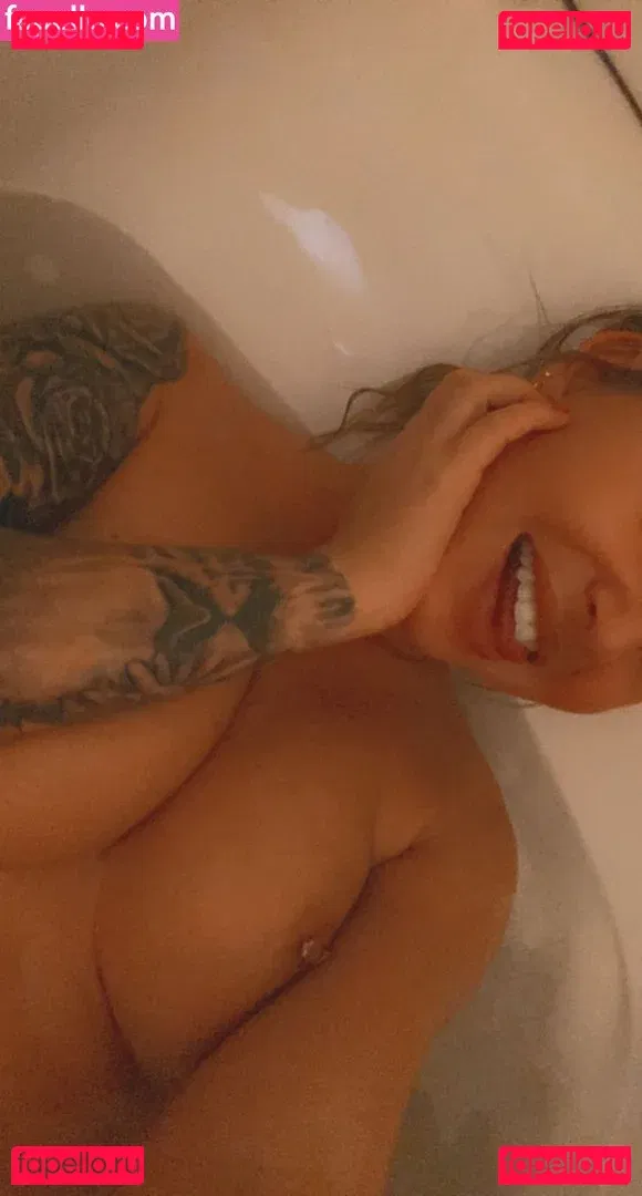 Real Wives Onlyfans Photo Gallery 