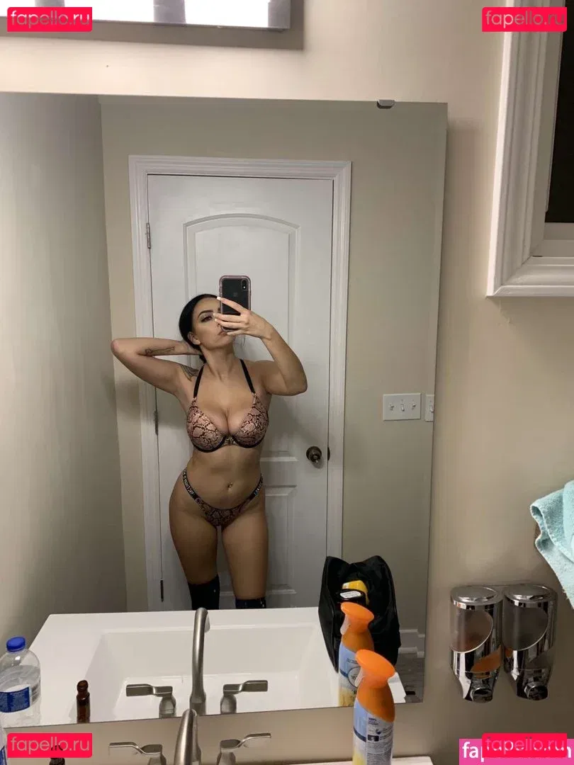 Real Wives Onlyfans Photo Gallery 