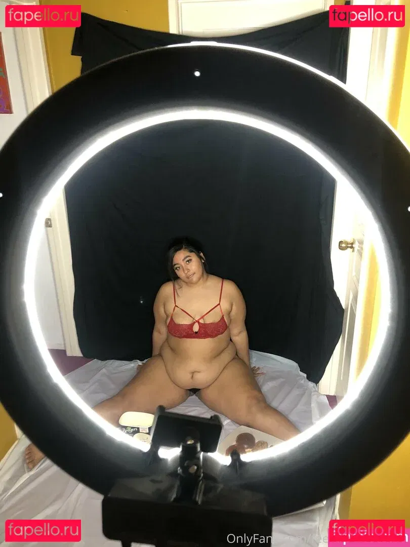 feederandfeedee Onlyfans Photo Gallery 