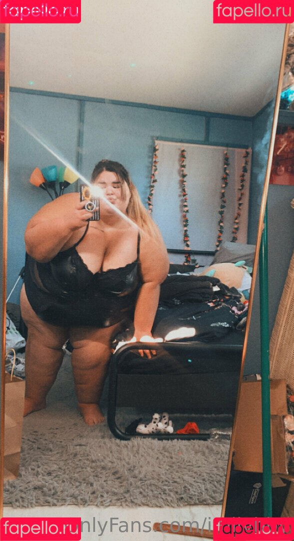 imlivbby Onlyfans Photo Gallery 