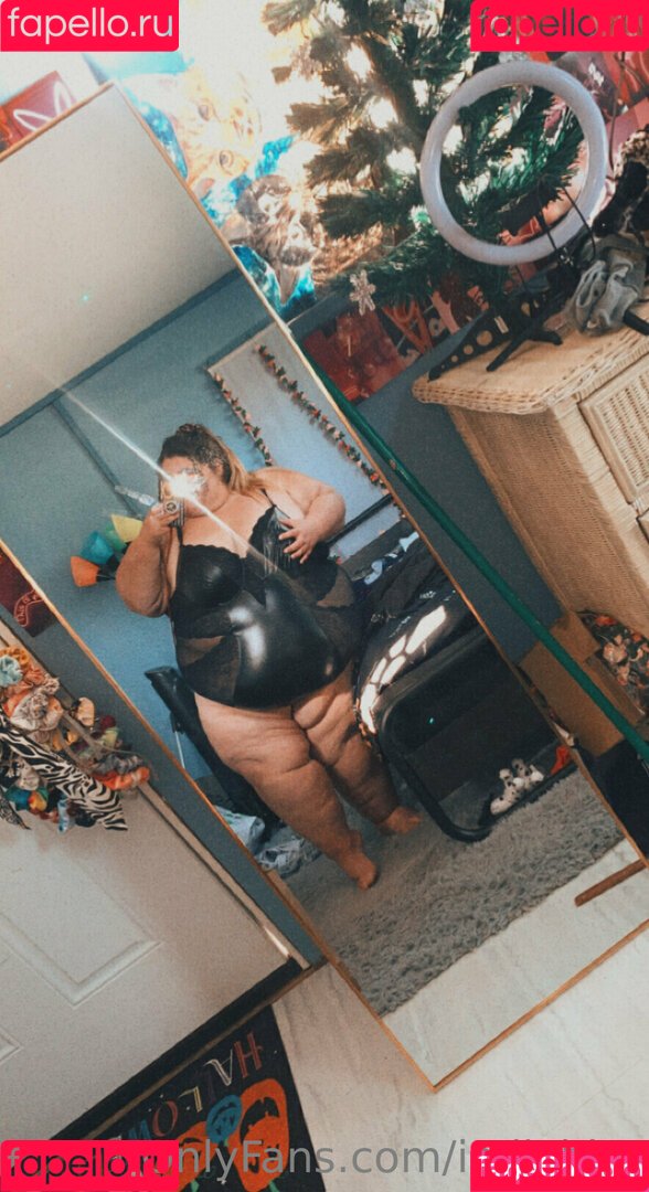 imlivbby Onlyfans Photo Gallery 