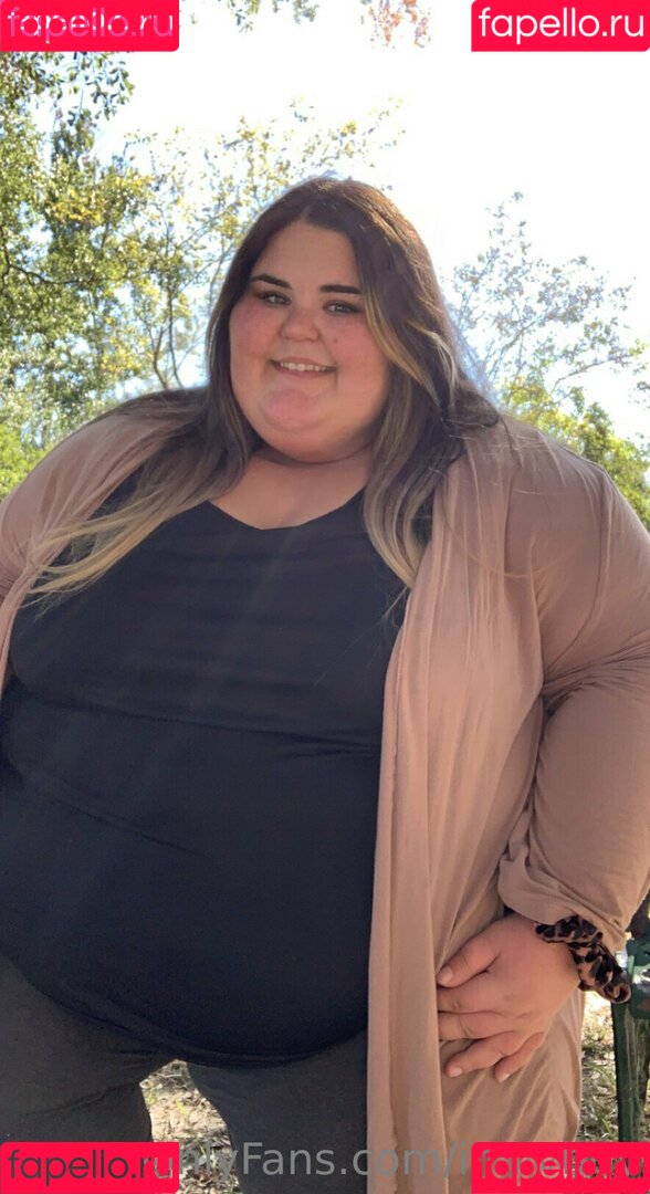 imlivbby Onlyfans Photo Gallery 