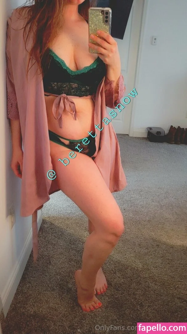 berettasnow Onlyfans Photo Gallery 