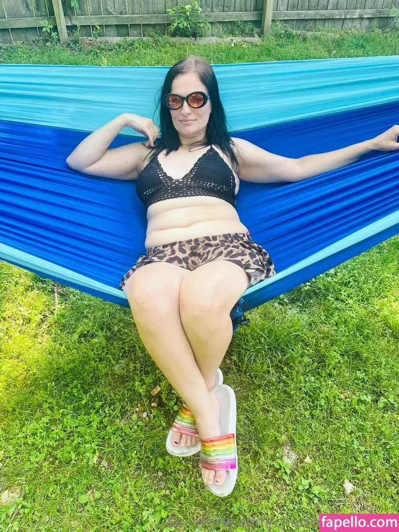 Charmingchels11 Onlyfans Photo Gallery 