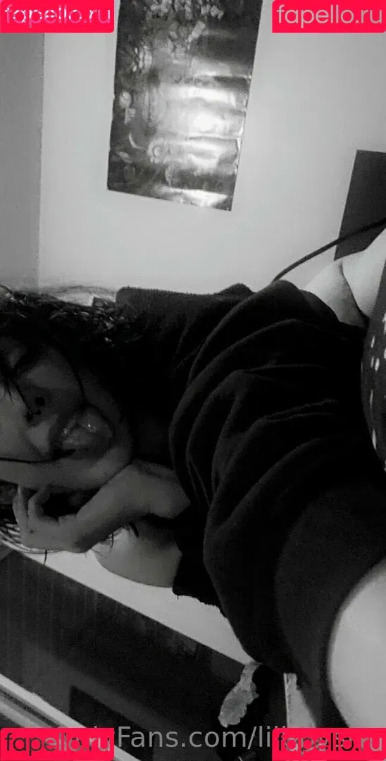 lilbbysky Onlyfans Photo Gallery 