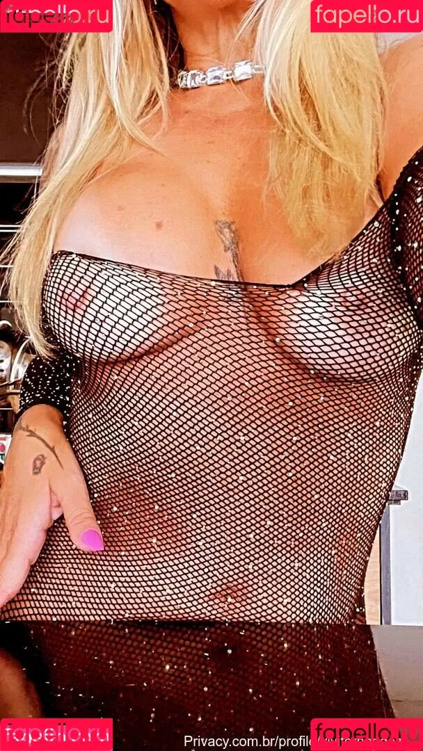 Vivi Fernandez Onlyfans Photo Gallery 