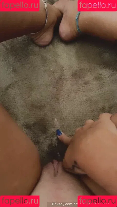 Vivi Fernandez Onlyfans Photo Gallery 