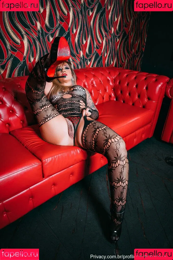 Vivi Fernandez Onlyfans Photo Gallery 