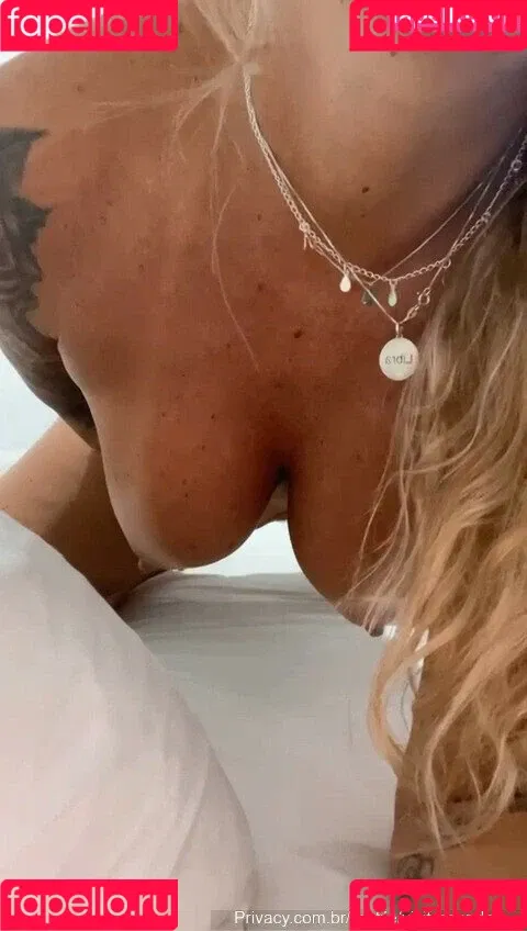 Vivi Fernandez Onlyfans Photo Gallery 