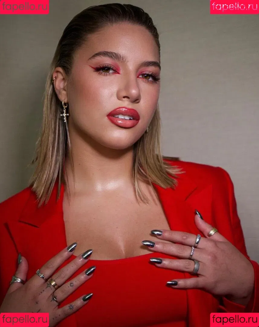 Mackenzie Ziegler Onlyfans Photo Gallery 