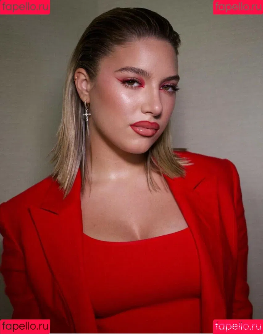 Mackenzie Ziegler Onlyfans Photo Gallery 