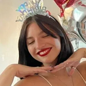 Mackenzie Ziegler Onlyfans Photo Gallery 