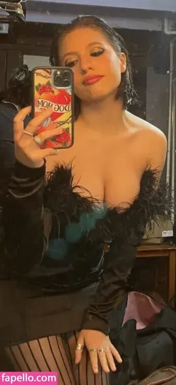 Mackenzie Ziegler Onlyfans Photo Gallery 