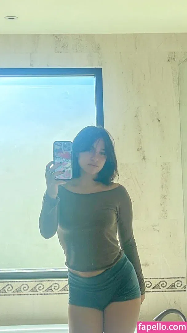 Mackenzie Ziegler Onlyfans Photo Gallery 