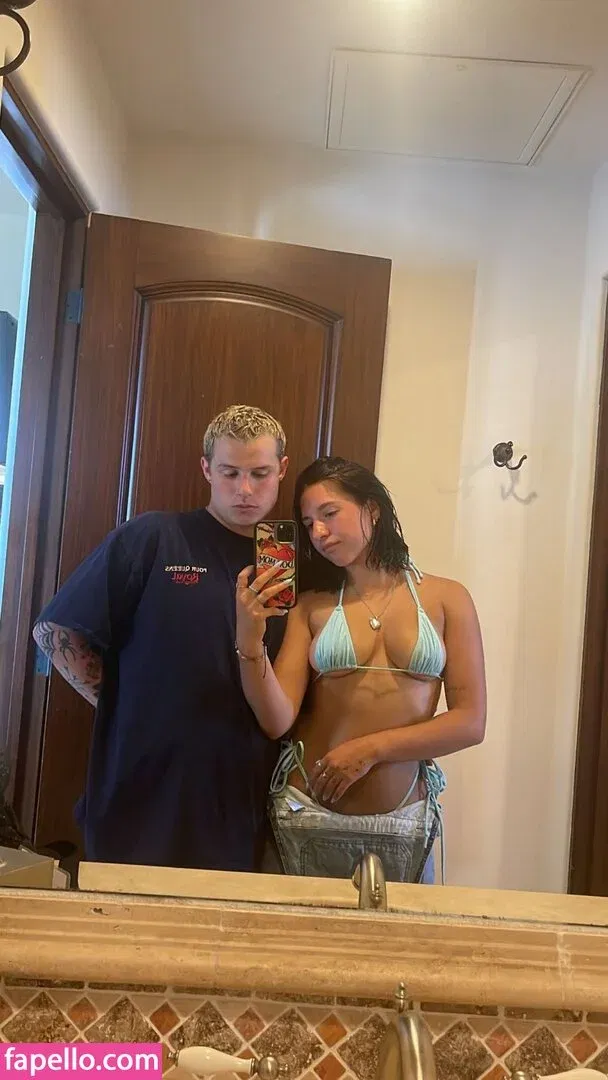 Mackenzie Ziegler Onlyfans Photo Gallery 