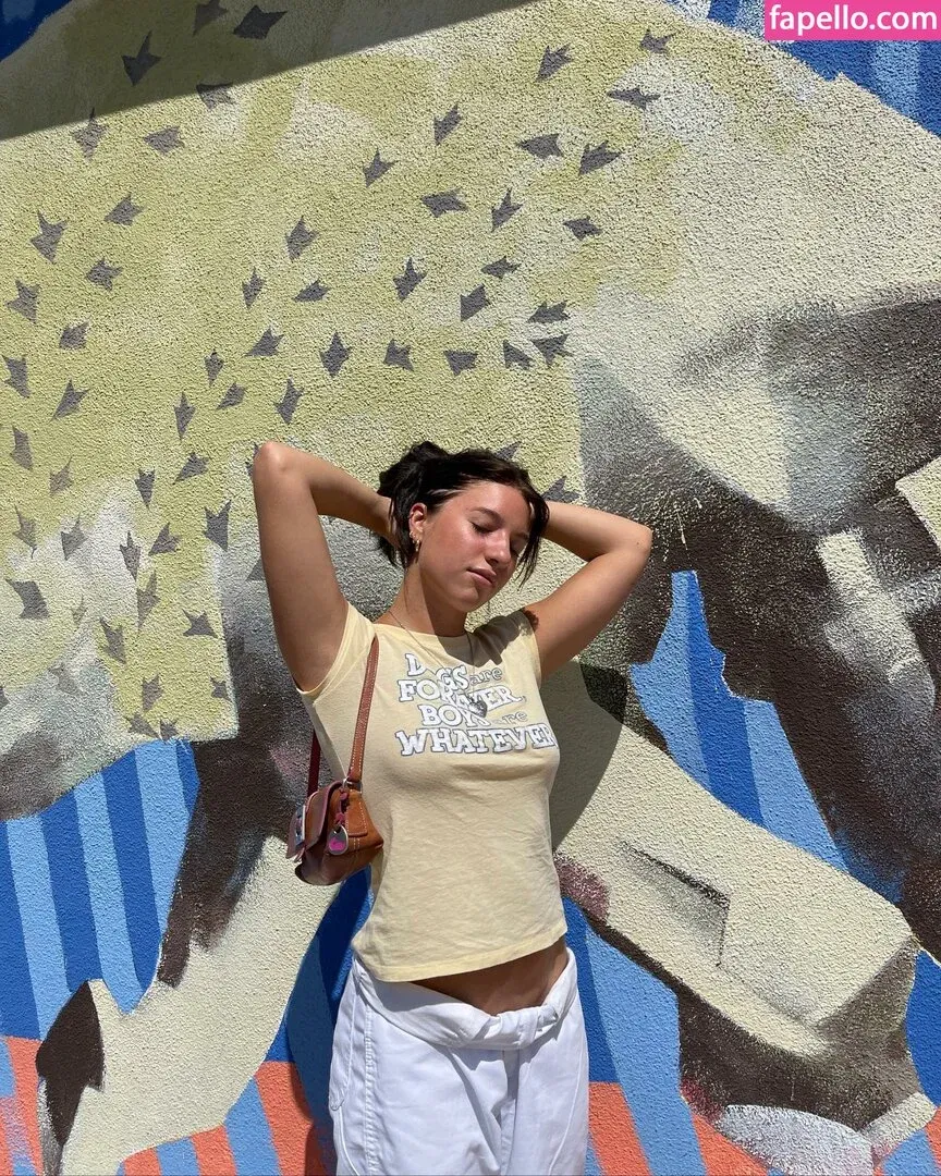 Mackenzie Ziegler Onlyfans Photo Gallery 